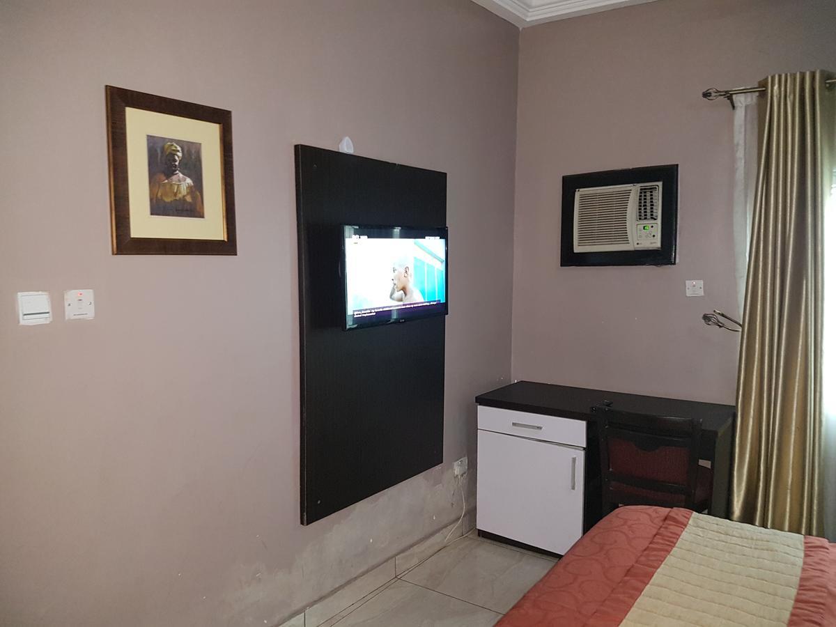 לגוס Royal Terrace Hotel & Towers מראה חיצוני תמונה